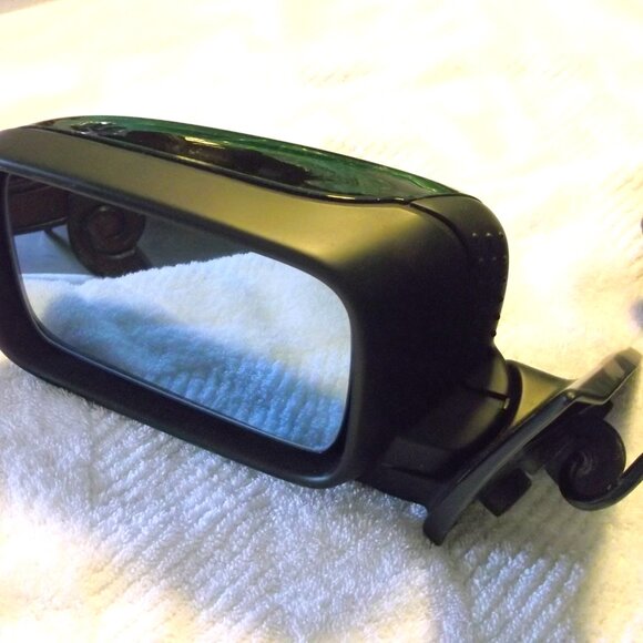 BMW OEM Side-View Mirrors! - Picture 3 of 5